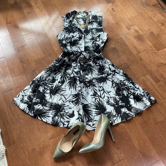 Shoemint silver pointy toe pumps heels shoes 6.5 - Picture 2 of 9